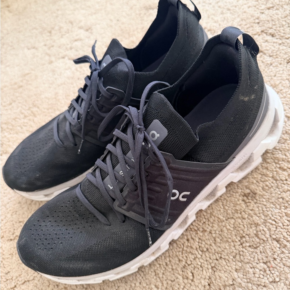 On Running Men’s Athletic Sneakers in Black and White